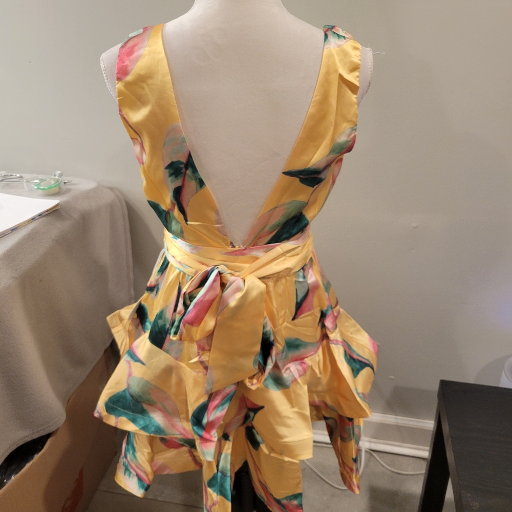 Luxxel Yellow Floral Mini Dress - Picture 4 of 11